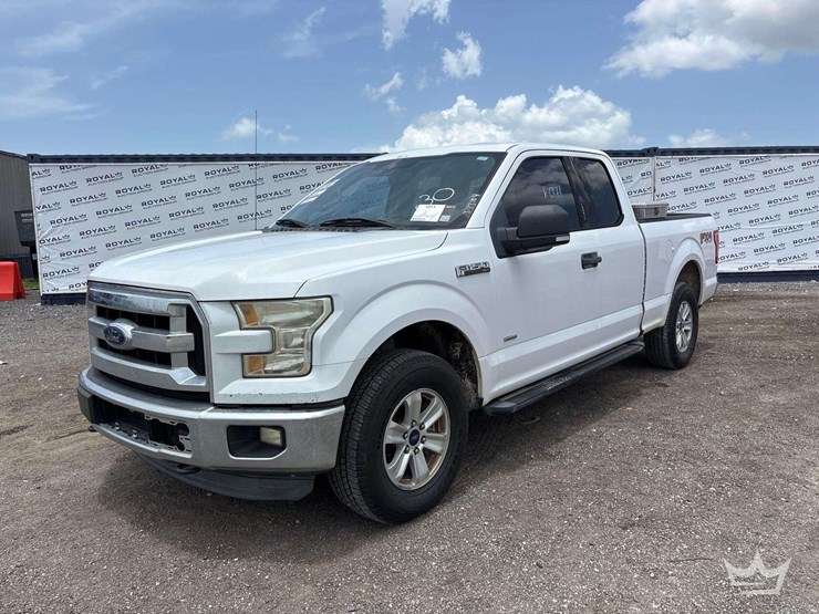 2015-ford-f150-image-1