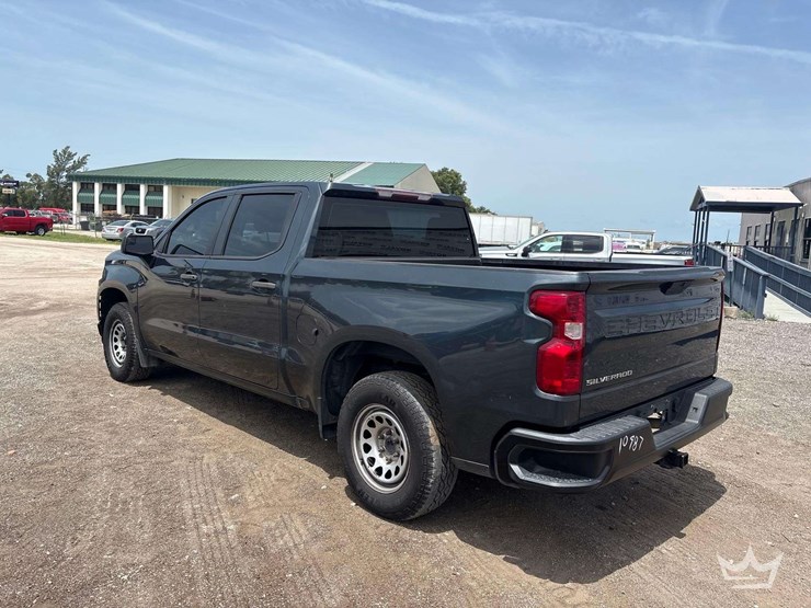 2019-chevrolet-silverado-1500-image-4