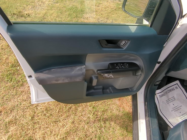 2022-ford-maverick-image-10