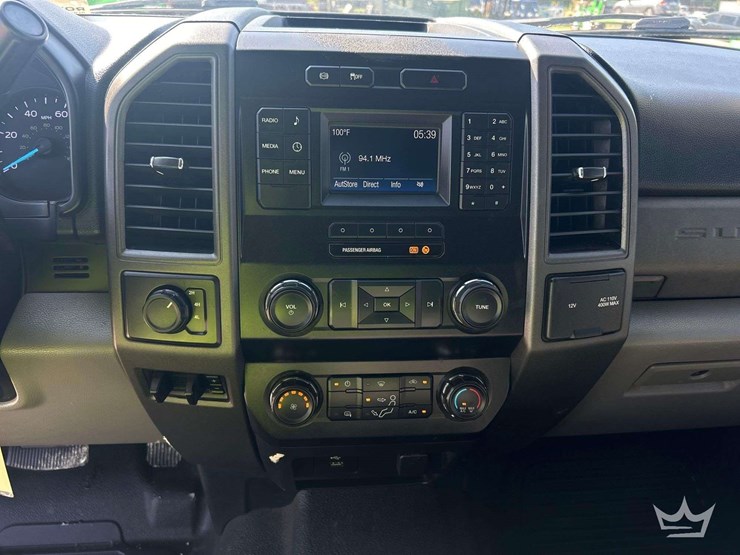 2019-ford-f550-image-19
