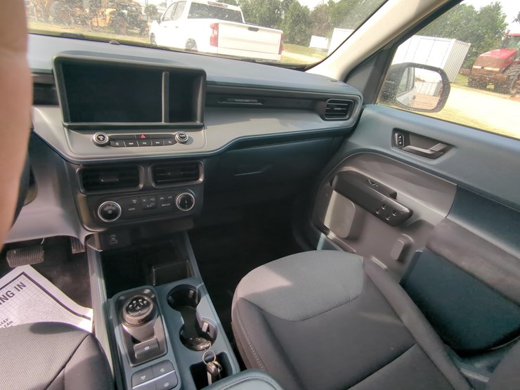 2022-ford-maverick-image-12