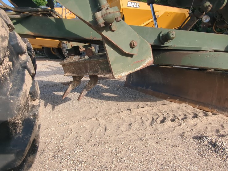 caterpillar-130g-image-8
