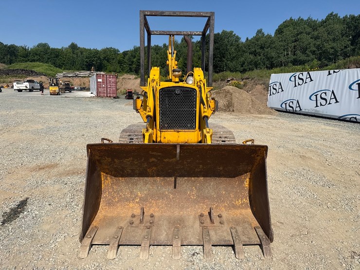 john-deere-450-image-8