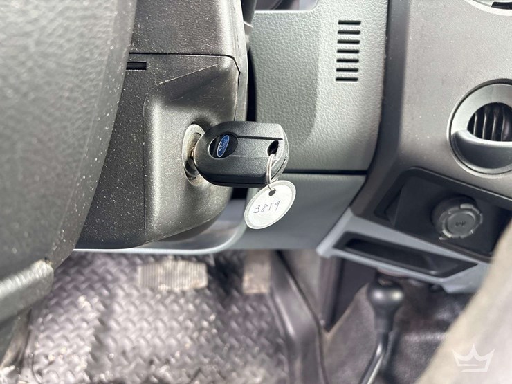 2014-ford-f450-image-27