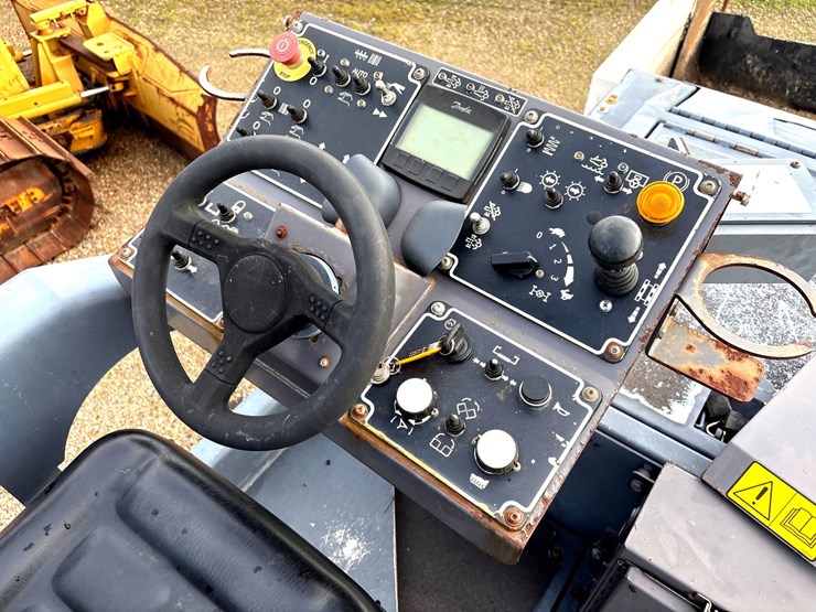 2020-dynapac-f1000t-image-5
