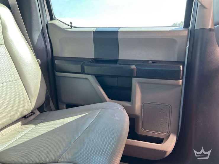 2019-ford-f550-image-22