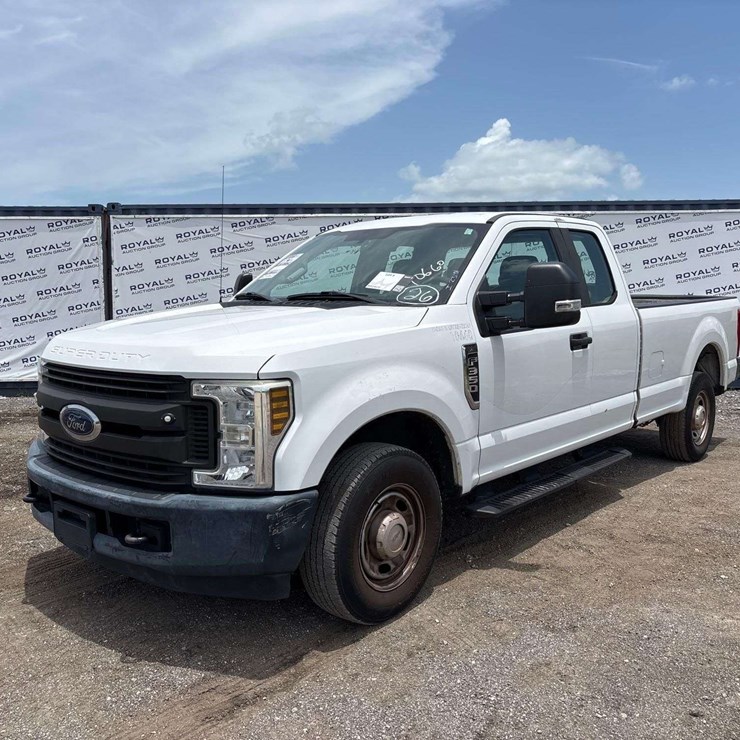 2018 FORD F350