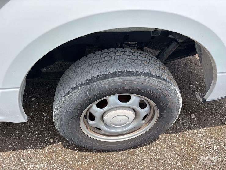 2016-ford-f150-image-24