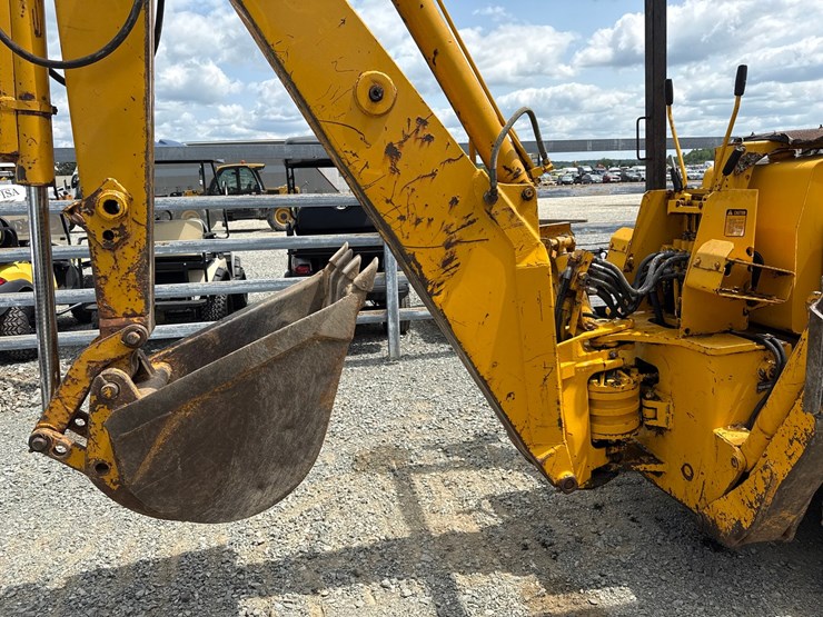 john-deere-450-image-48