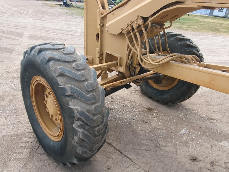 caterpillar-140g-image-8