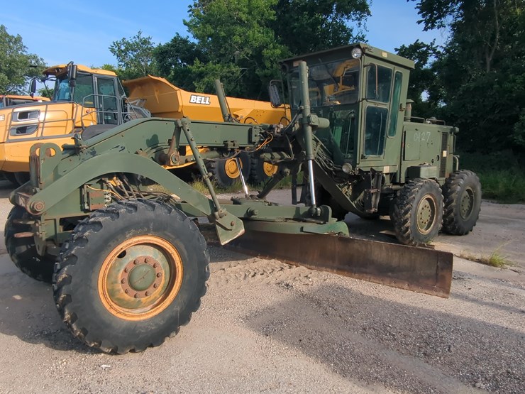 caterpillar-130g-image-1
