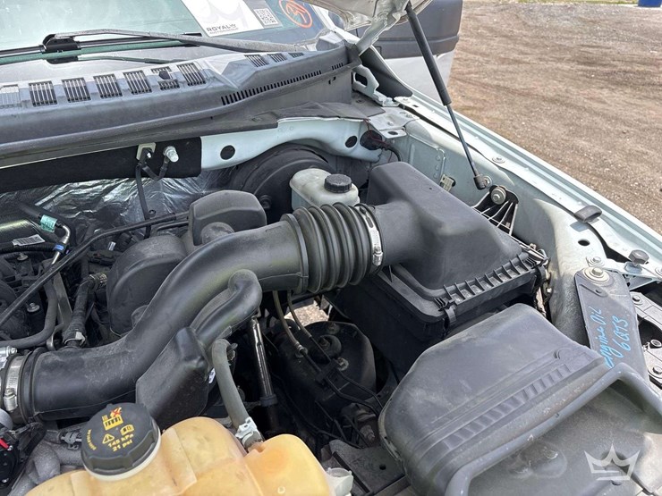 2016-ford-f150-image-8