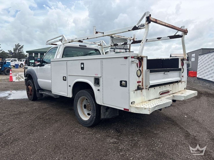 2015-ford-f550-image-4