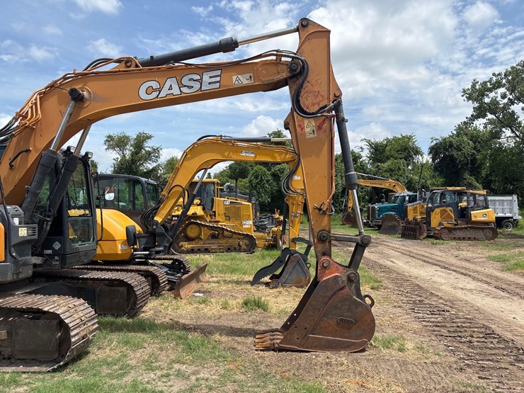 2018-case-cx145dsr-image-9