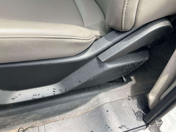 2017-ford-f150-image-11