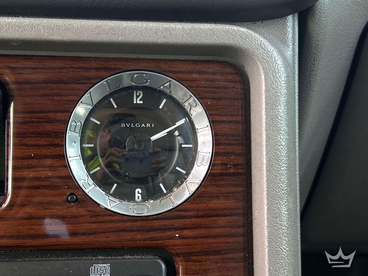 2004-cadillac-escalade-image-21