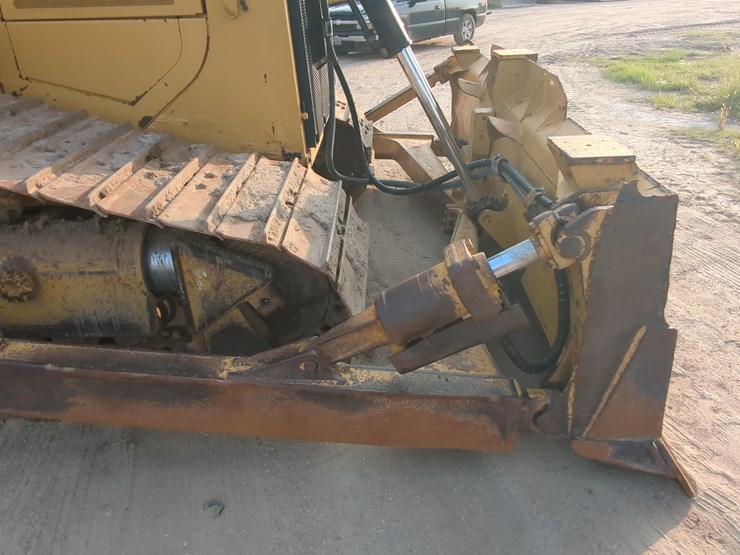 2018-caterpillar-d6t-lgp-image-10