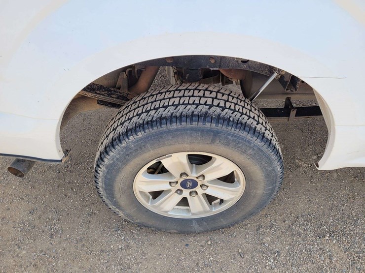 2017-ford-f150-image-5