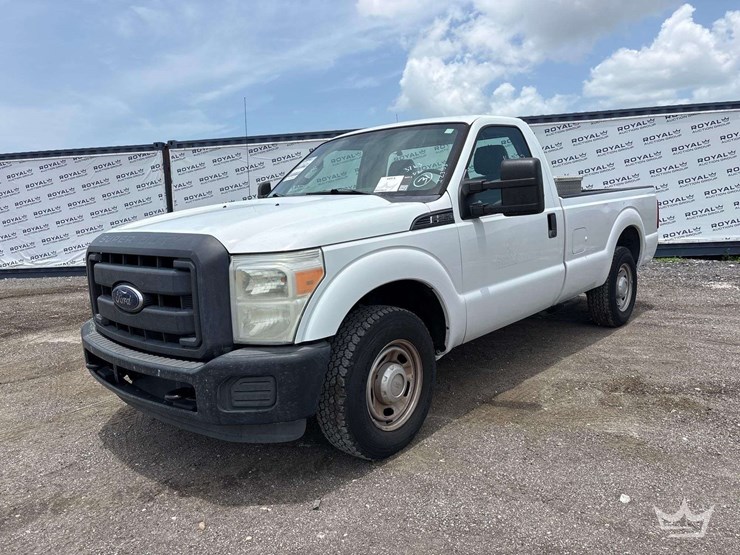 2014-ford-f250-image-1