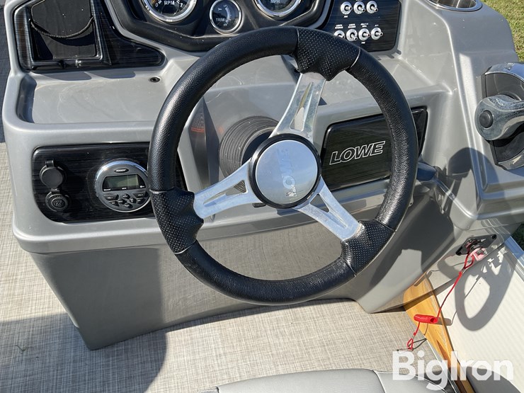 lowe-ss190-pontoon-boat-w/t/a-trailer-image-15