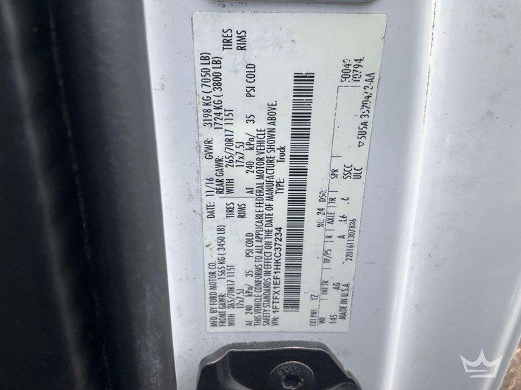 2017-ford-f150-image-5