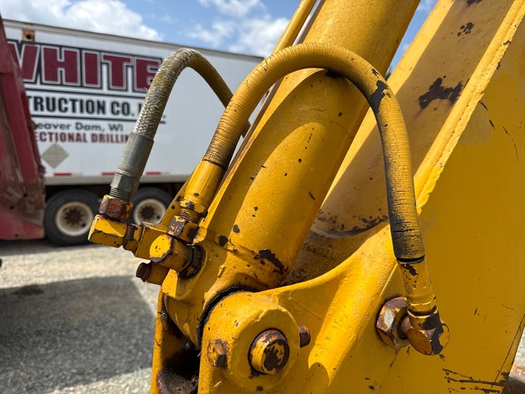john-deere-450-image-33