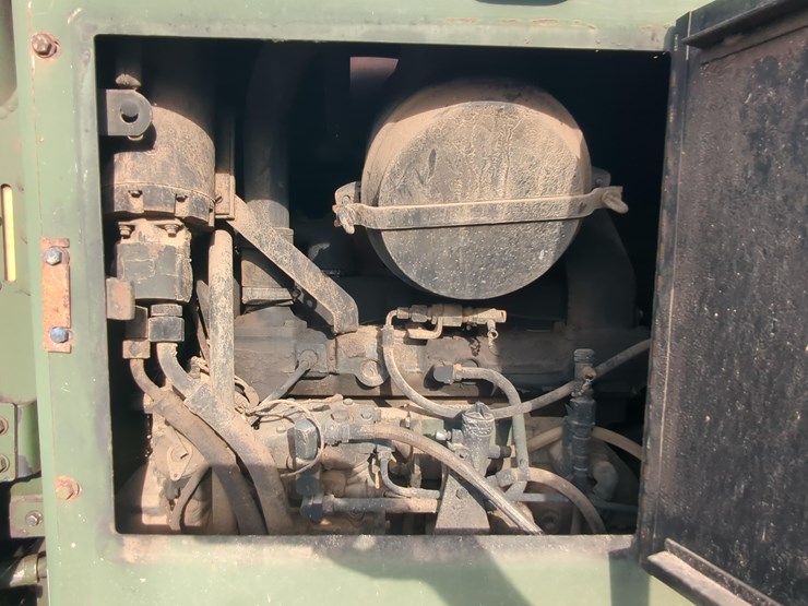 caterpillar-130g-image-14