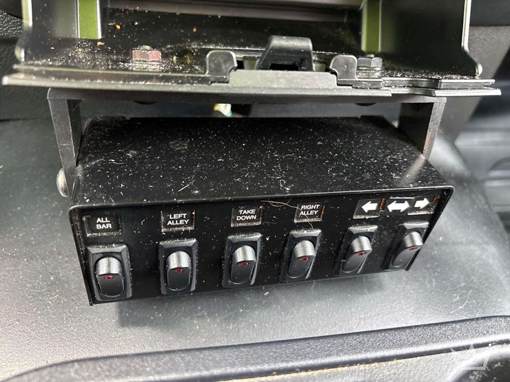 2016-ford-f150-image-22