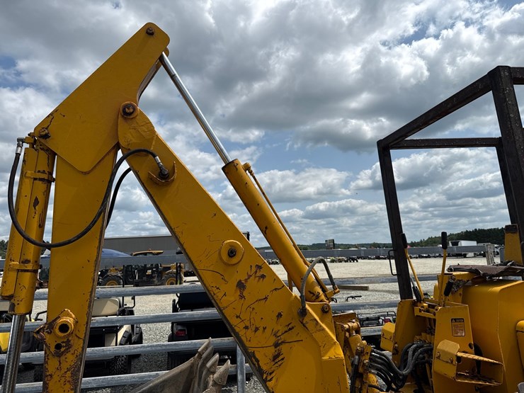 john-deere-450-image-47
