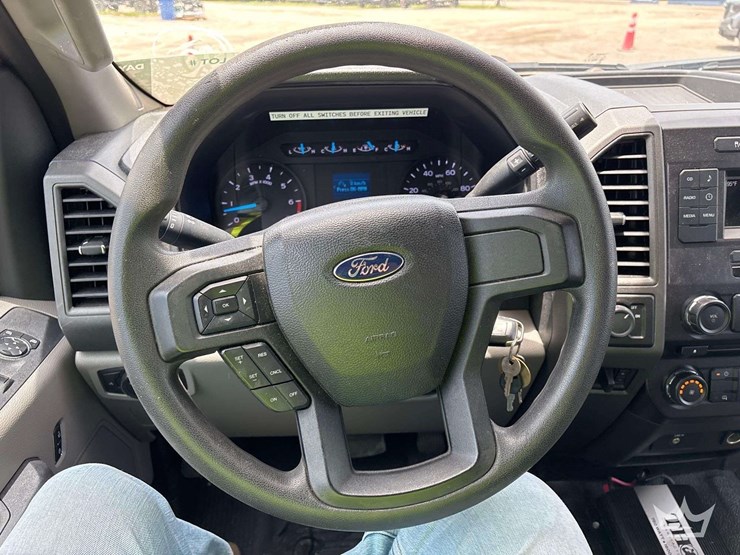 2017-ford-f250-image-17