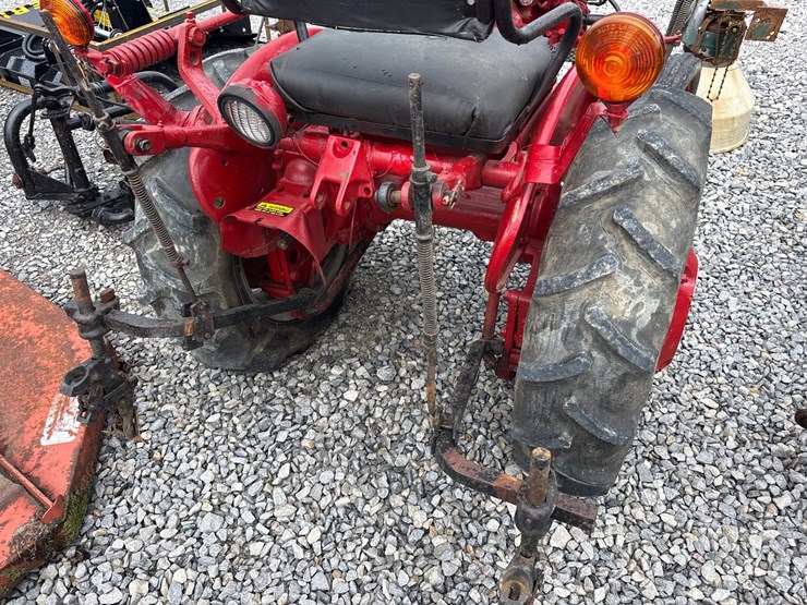 #97-•-ih-farmall-140-w/cultivators-image-4