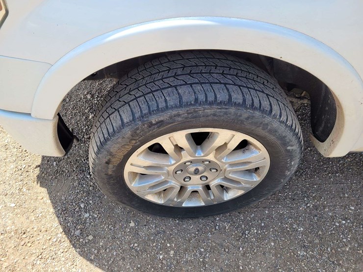 2014-ford-f150-image-8