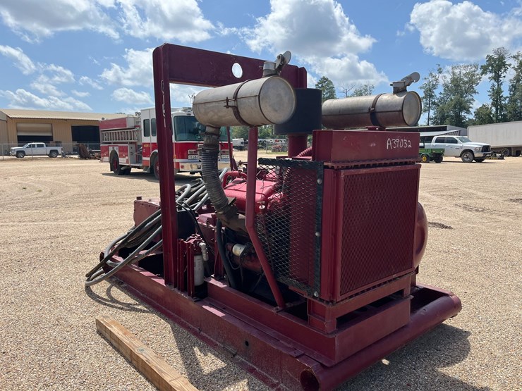 #39032-•-water-pump-|-for-parts/repairs-image-2