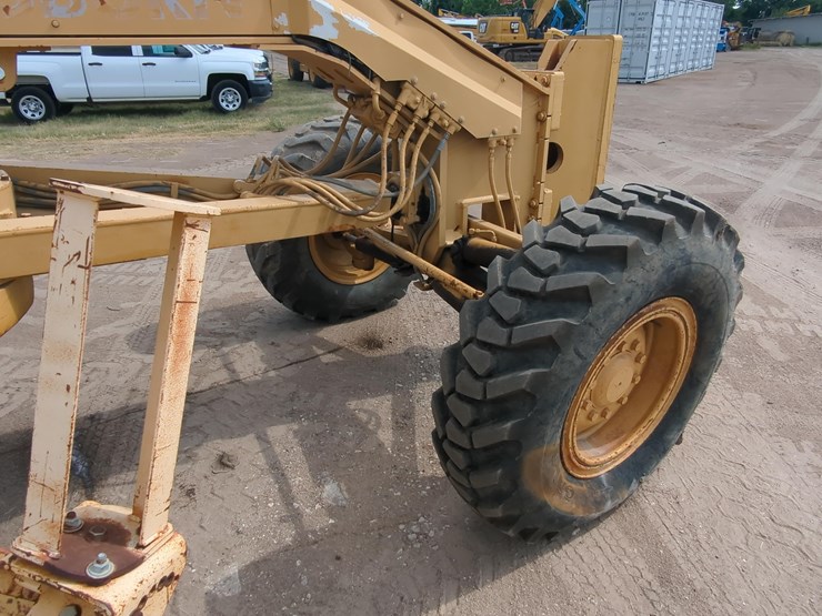 caterpillar-140g-image-9
