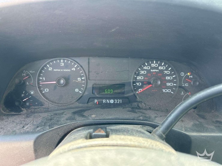 2005-ford-f350-image-21