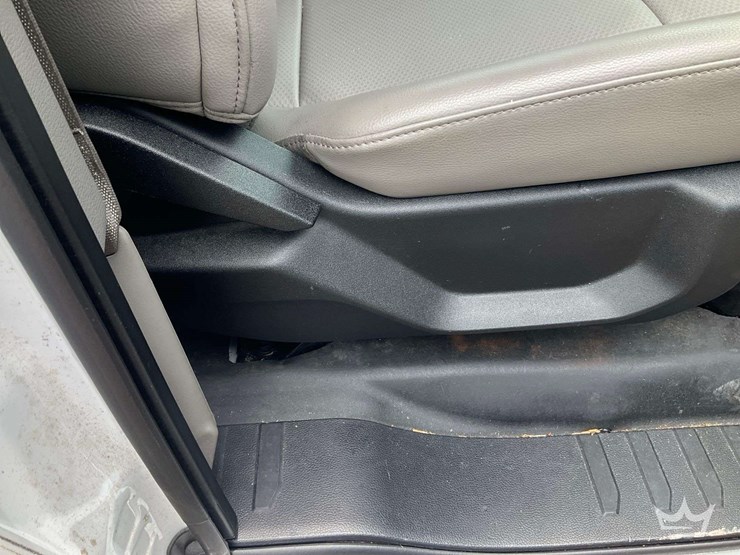 2017-ford-f150-image-22