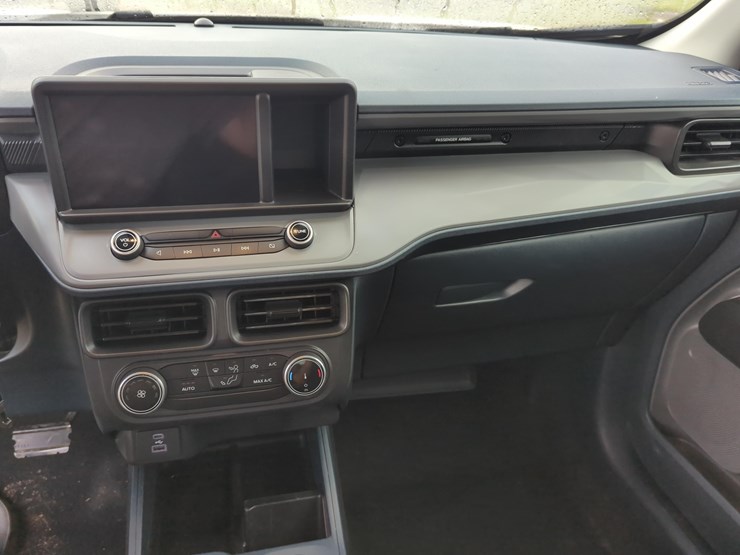 2023-ford-maverick-image-12