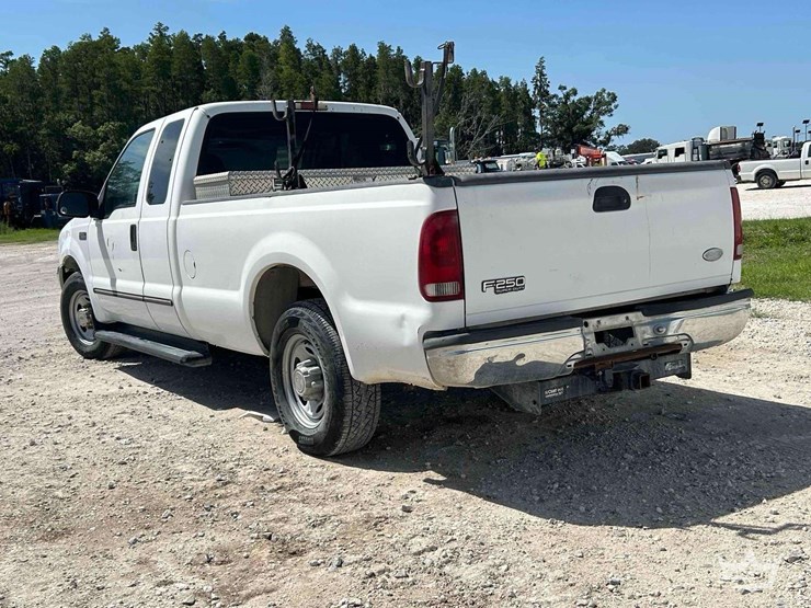 1999-ford-f250-image-4