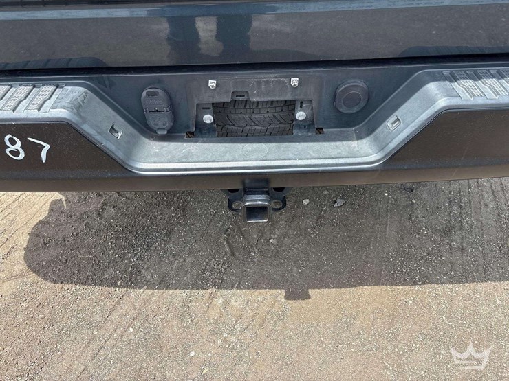 2019-chevrolet-silverado-1500-image-11