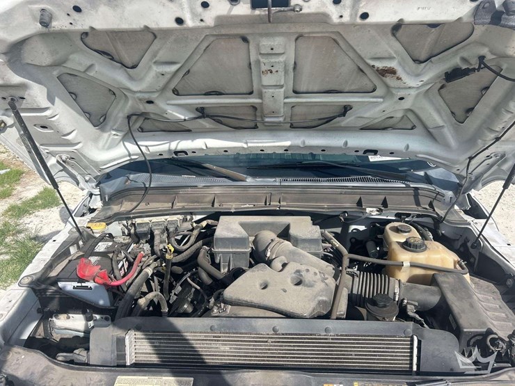 2013-ford-f350-image-8