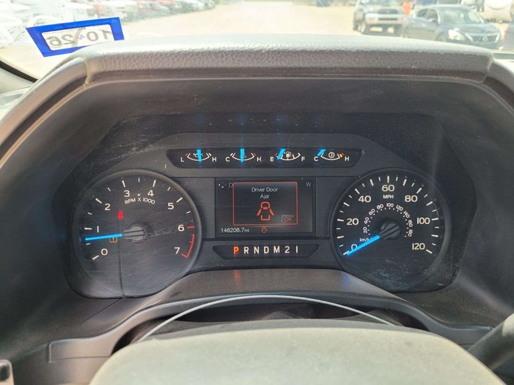 2017-ford-f150-image-16