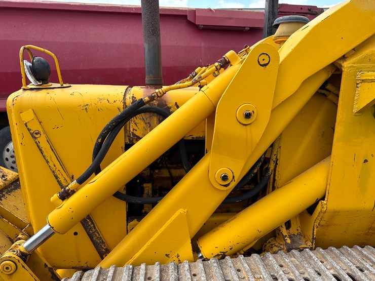 john-deere-450-image-16
