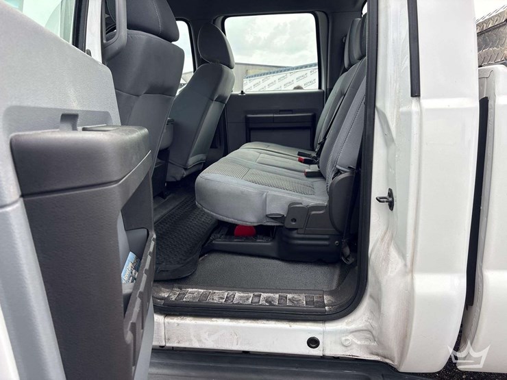 2014-ford-f450-image-16
