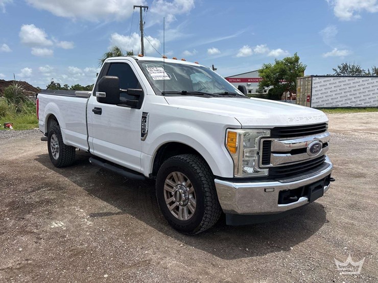 2017-ford-f250-image-2