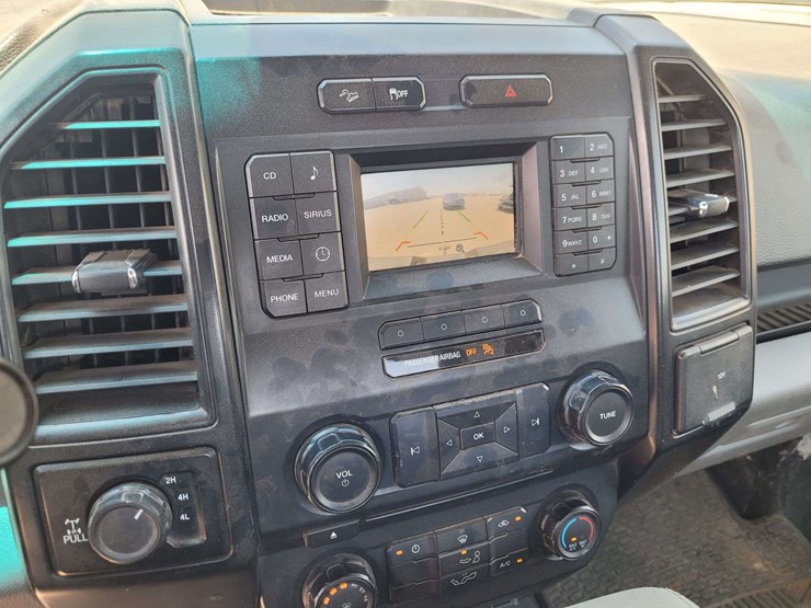 2017-ford-f150-xl-image-17