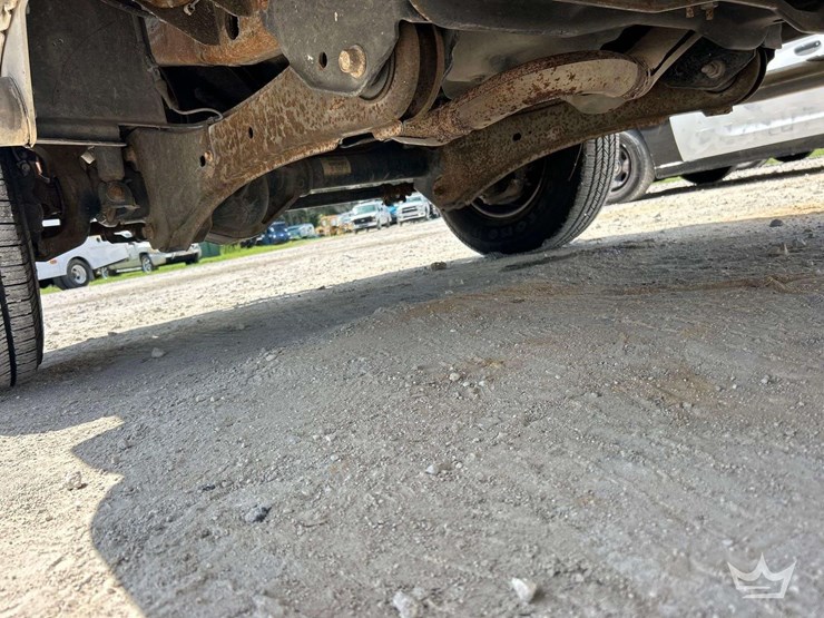 2005-ford-f350-image-27