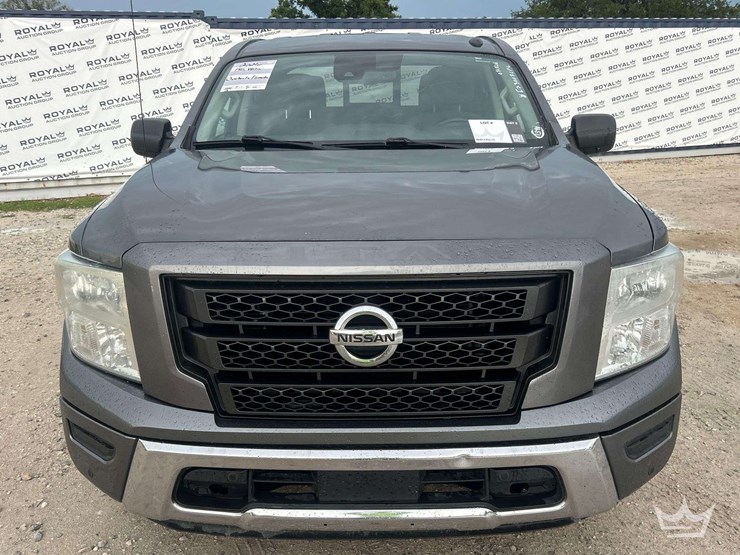 2021-nissan-titan-image-27