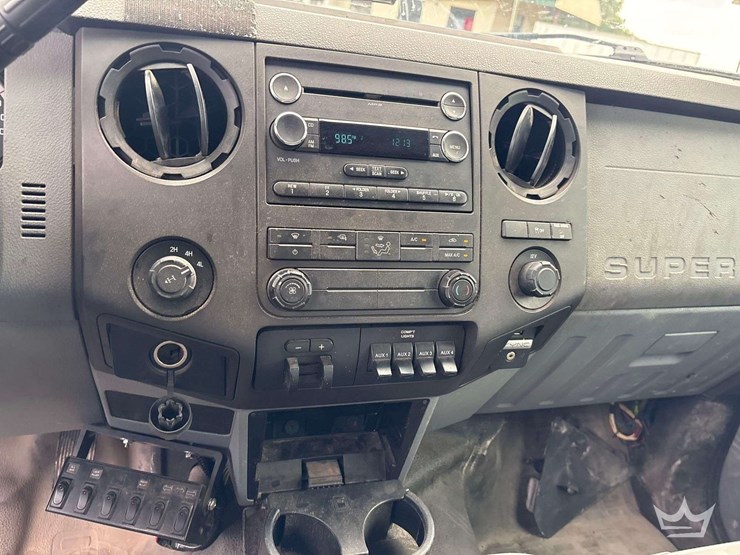 2016-ford-f350-image-25