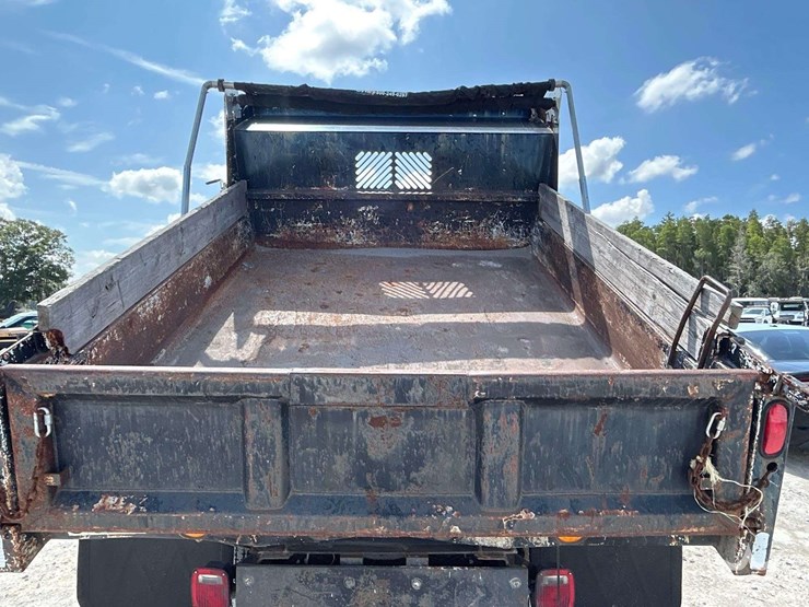 2005-ford-f350-image-12