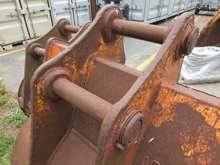 jcb-js220-image-6